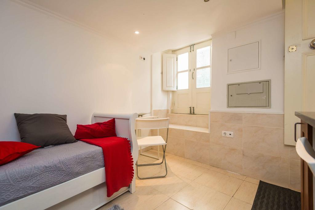 Ferienwohnung Low Cost - Historic City Center Rc Lisboa Exterior foto